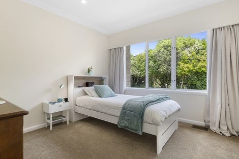 Photo of property in 94 Braid Road, St Andrews, Hamilton, 3200