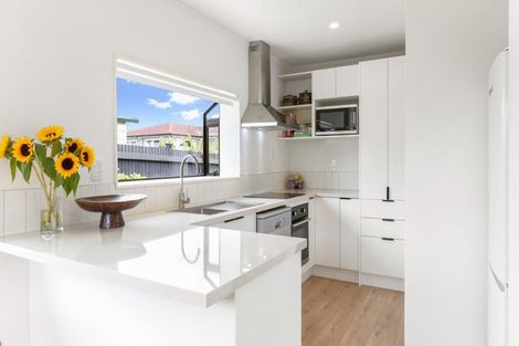 Photo of property in 1/63a Mcintyre Road, Mangere Bridge, Auckland, 2022