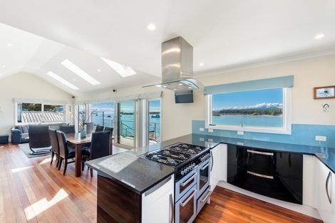 Photo of property in 49 Tahi Street, Mapua, 7005