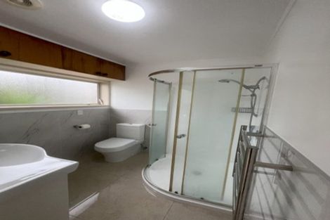 Photo of property in 8 Sanctuary Point, Sunnyhills, Auckland, 2010