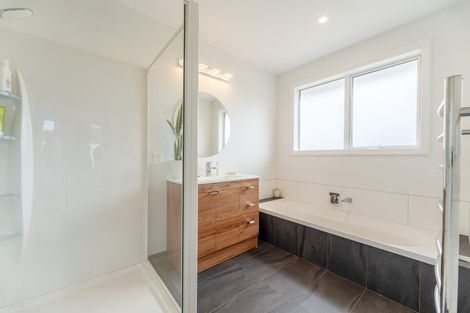 Photo of property in 9 Grove Avenue, Weston, Oamaru, 9401