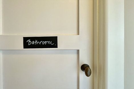 Photo of property in 2/20 Brook Street, Milford, Auckland, 0620