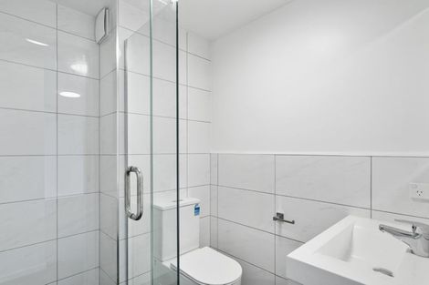 Photo of property in 1m/4045 Great North Road, Glen Eden, Auckland, 0602