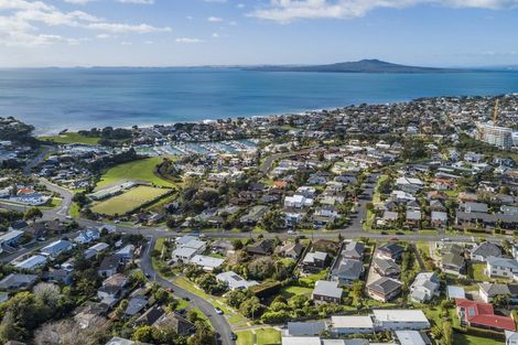 Photo of property in 15 Penning Road, Milford, Auckland, 0620