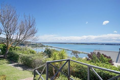 Photo of property in 27 Balmoral Lane, Redcliffs, Christchurch, 8081