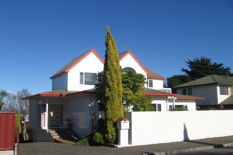 Photo of property in 121 Thompson Road, Bluff Hill, Napier, 4110