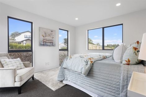 Photo of property in 23 Accolage Boulevard, Kumeu, 0810