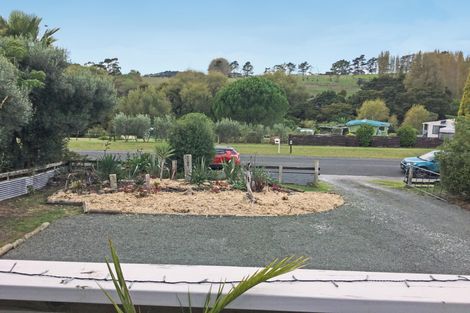 Photo of property in 9 Marshall Road, Kaiwaka, 0573