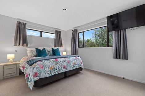 Photo of property in 499 Shelly Beach Road, South Head, Helensville, 0874