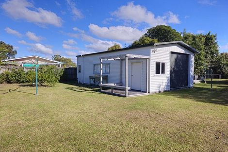 Photo of property in 20 Hardy Place, Cooks Beach, Whitianga, 3591