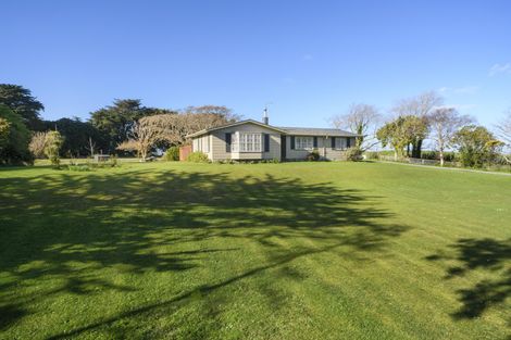 Photo of property in 1516 State Highway 1, Glen Oroua, Foxton, 4891