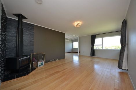 Photo of property in 16 Nutsey Avenue, Northcote, Auckland, 0627