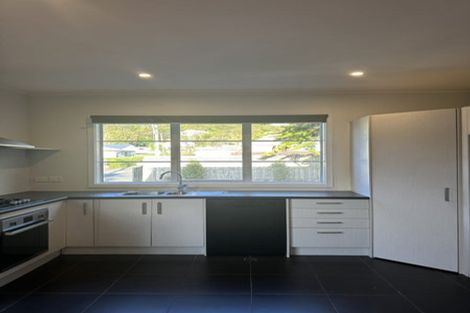 Photo of property in 90 Stokes Valley Road, Stokes Valley, Lower Hutt, 5019