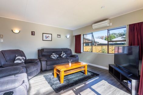 Photo of property in 5c Edward Street, Dannevirke, 4930
