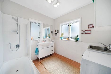 Photo of property in 101 Helvetia Road, Pukekohe, 2120