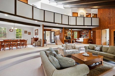 Photo of property in 447 Barrett Road, Omata, New Plymouth, 4374