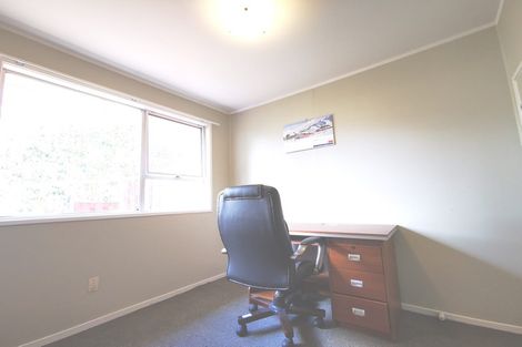 Photo of property in 1/4 Osmond Court, Sunnyvale, Auckland, 0612