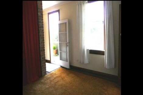 Photo of property in 69 Norway Street, Kelburn, Wellington, 6012