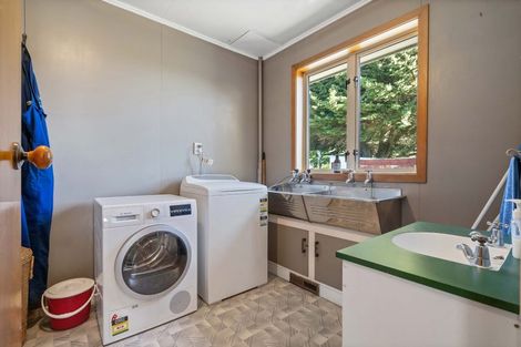 Photo of property in 889 Donald Road, Maitland, Gore, 9775