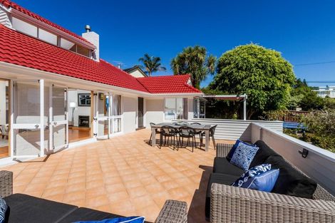 Photo of property in 10 Park Rise, Campbells Bay, Auckland, 0630