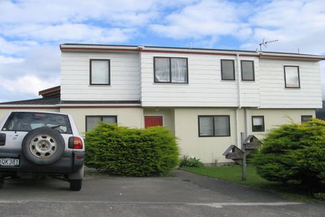 Photo of property in 97 Frobisher Street, Island Bay, Wellington, 6023