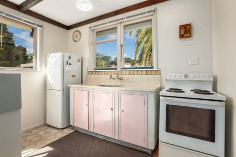 Photo of property in 23 Cornwall Crescent, Cannons Creek, Porirua, 5024