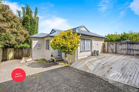 Photo of property in 71 Kemp Road, Massey, Auckland, 0614