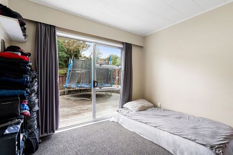 Photo of property in 1/14 Waari Avenue, Sunnyvale, Auckland, 0612