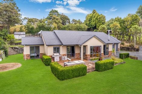 Photo of property in 119 Mcgregor Road, Clevedon, Papakura, 2582