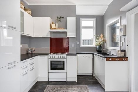 Photo of property in 243 Taradale Road, Pirimai, Napier, 4112