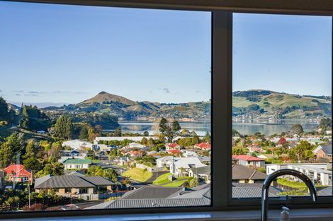 Photo of property in 17 Glendermid Close, Sawyers Bay, Port Chalmers, 9023