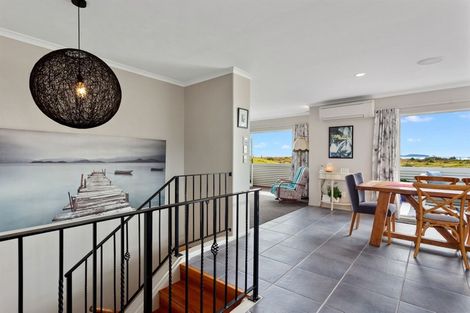 Photo of property in 5 Esplanade Rise, Coastlands, Whakatane, 3120