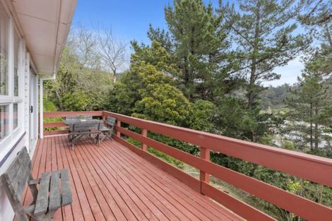 Photo of property in 11 Amundsen Grove, Stokes Valley, Lower Hutt, 5019