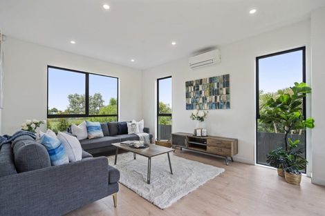 Photo of property in 24c Killarney Avenue, Torbay, Auckland, 0630