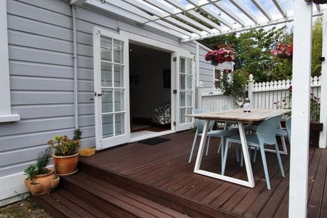 Photo of property in 286 Main Road, Tawa, Wellington, 5028