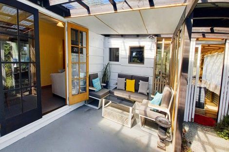 Photo of property in 33 Clifden Highway, Tuatapere, 9620