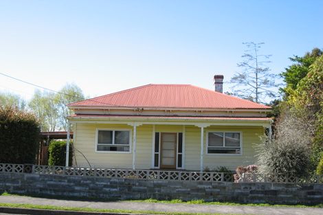 Photo of property in 25 Bell Street, Marton, 4710