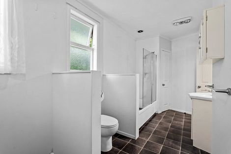 Photo of property in 7 Fitzroy Street, Normanby, Hawera, 4614