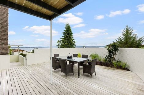 Photo of property in 19 Siesta Terrace, Gulf Harbour, Whangaparaoa, 0930
