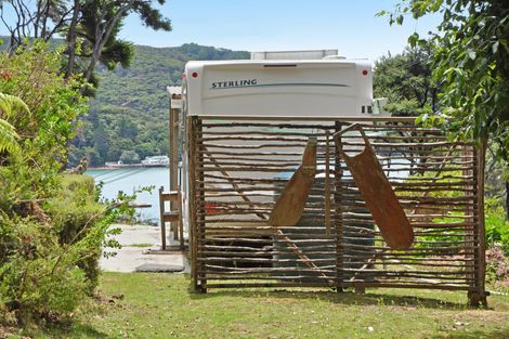 Photo of property in 4 Schoolhouse Bay Road, Kawau Island, 0920
