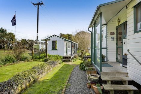 Photo of property in 516 Turuturu Road, Hawera, 4674