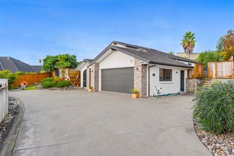 Photo of property in 5 Cadastral Court, Paraparaumu, 5032