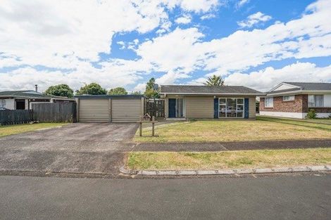 Photo of property in 7 Glengowan Place, Conifer Grove, Takanini, 2112