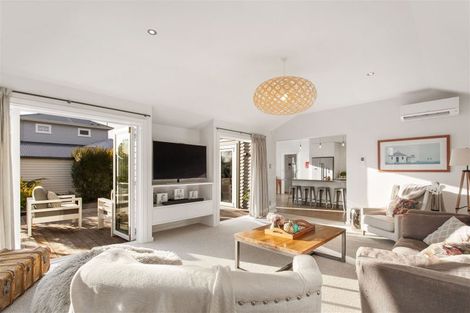 Photo of property in 48 Roosevelt Avenue, St Albans, Christchurch, 8014