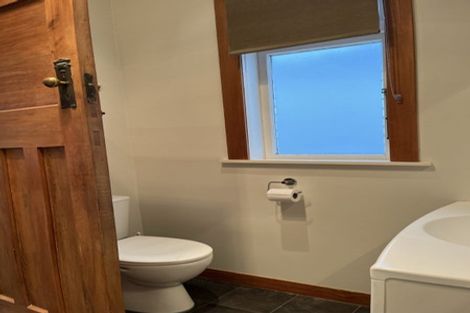 Photo of property in 51 Overtoun Terrace, Hataitai, Wellington, 6021