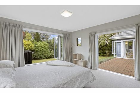 Photo of property in 36 Centaurus Road, Cashmere, Christchurch, 8022