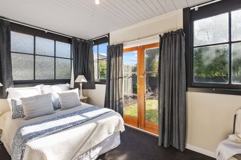 Photo of property in 16 Lincoln Road, Hillmorton, Christchurch, 8024