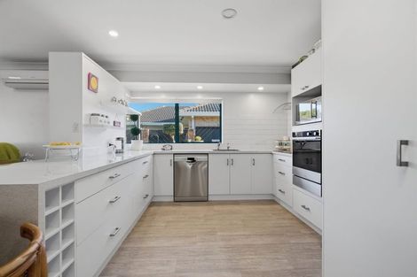 Photo of property in 243 Gloucester Road, Mount Maunganui, 3116