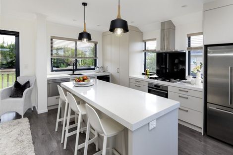 Photo of property in 34 Weatherly Drive, Beachlands, Auckland, 2018