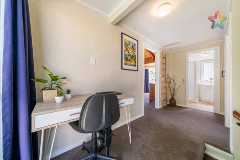Photo of property in 14 Te Whiti Grove, Korokoro, Lower Hutt, 5012